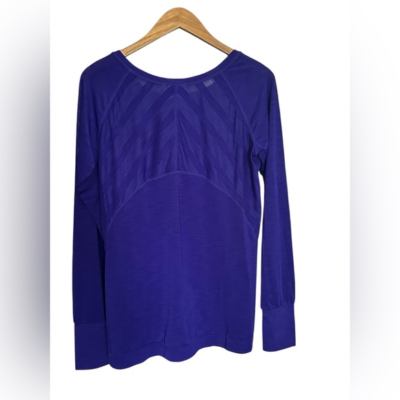 Athleta Women’s Long Sleeve Size Small Indigo Purple  Breathable Layer - Picture 3 of 9